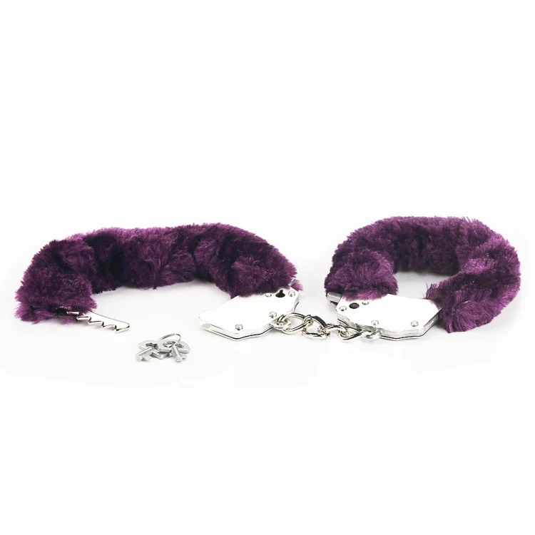 Fluffy Handcuffs  – Puszyste Kajdanki Erotyczne z Futerkiem | Z Kluczykami
