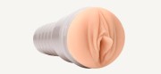 Fleshlight Girls Sky Bri realistyczny masturbator męski z regulacją ssania